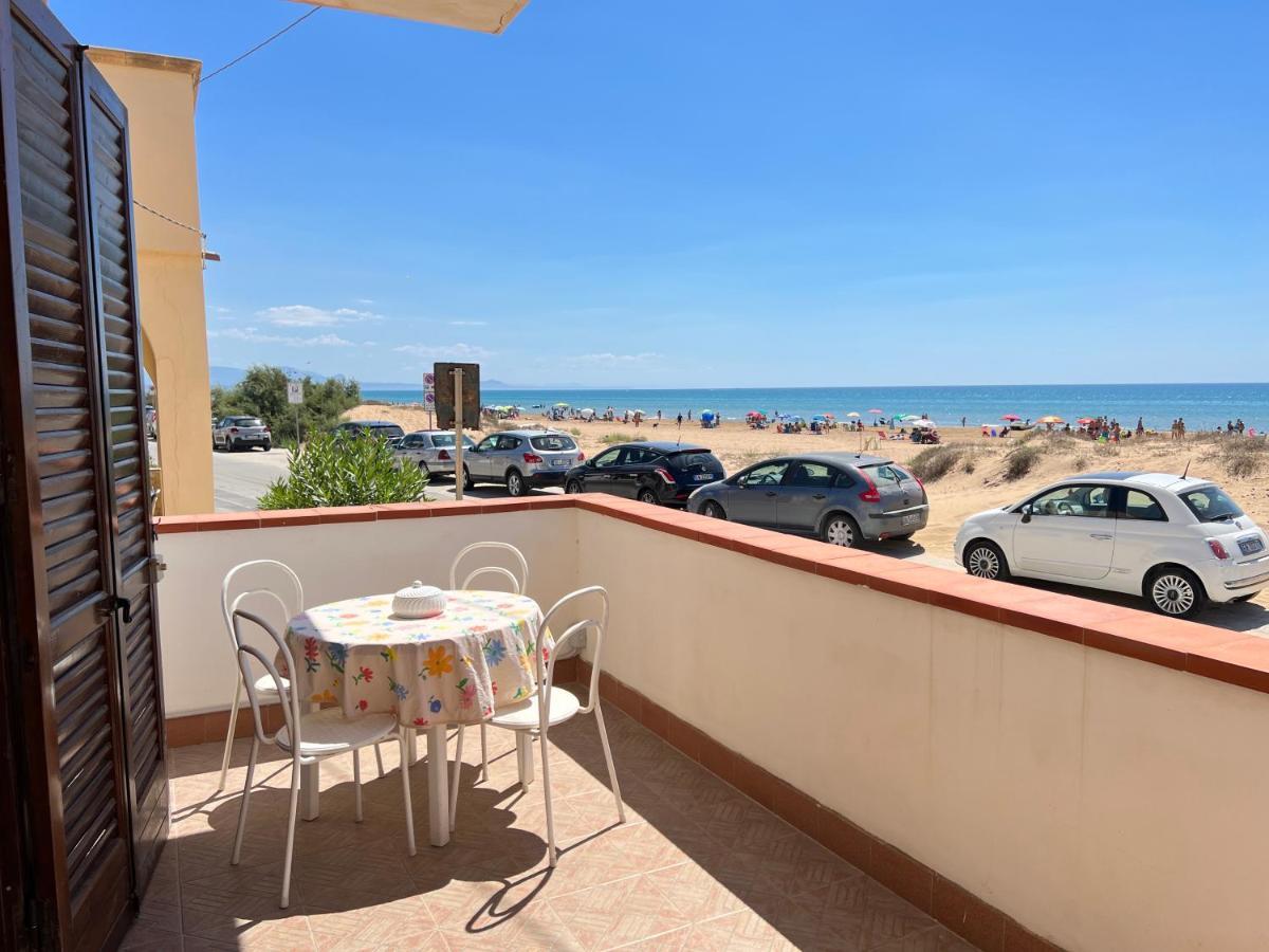 Apartamento Frontemare Tre Fontane Exterior foto